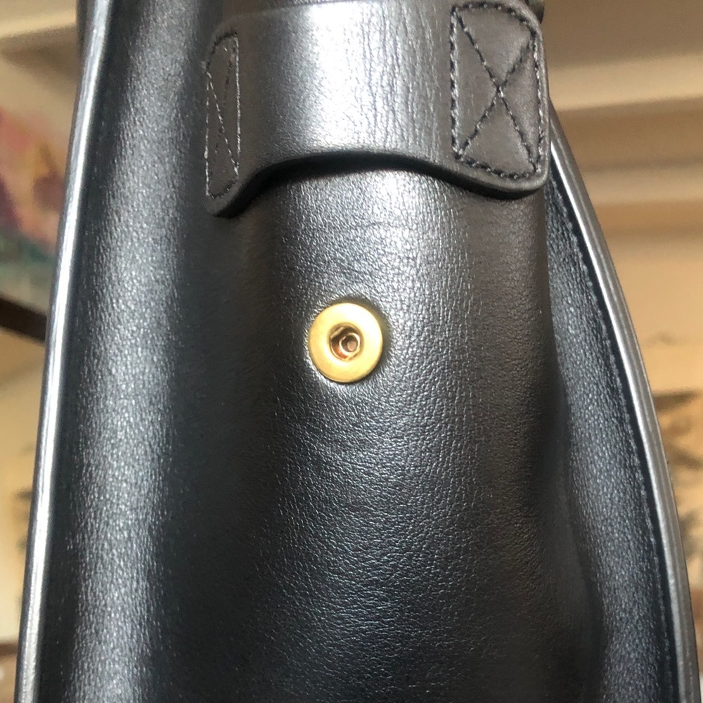 CELINE MICRO LUGGAGE HANDBAG IN SMOOTH CALFSKIN BLACK - Picture 9 of 15